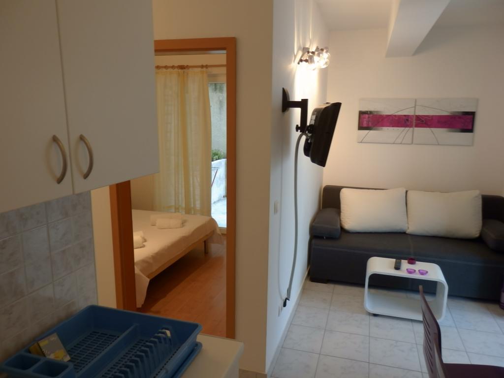 Apartments Rica Omiš Zewnętrze zdjęcie
