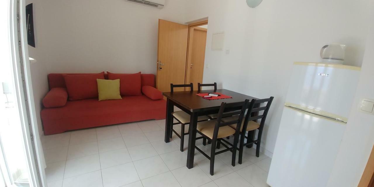 Apartments Rica Omiš Zewnętrze zdjęcie