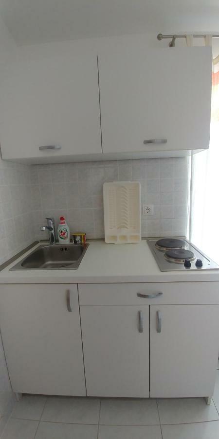Apartments Rica Omiš Zewnętrze zdjęcie